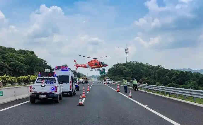黟县高速公路汽车救援案例